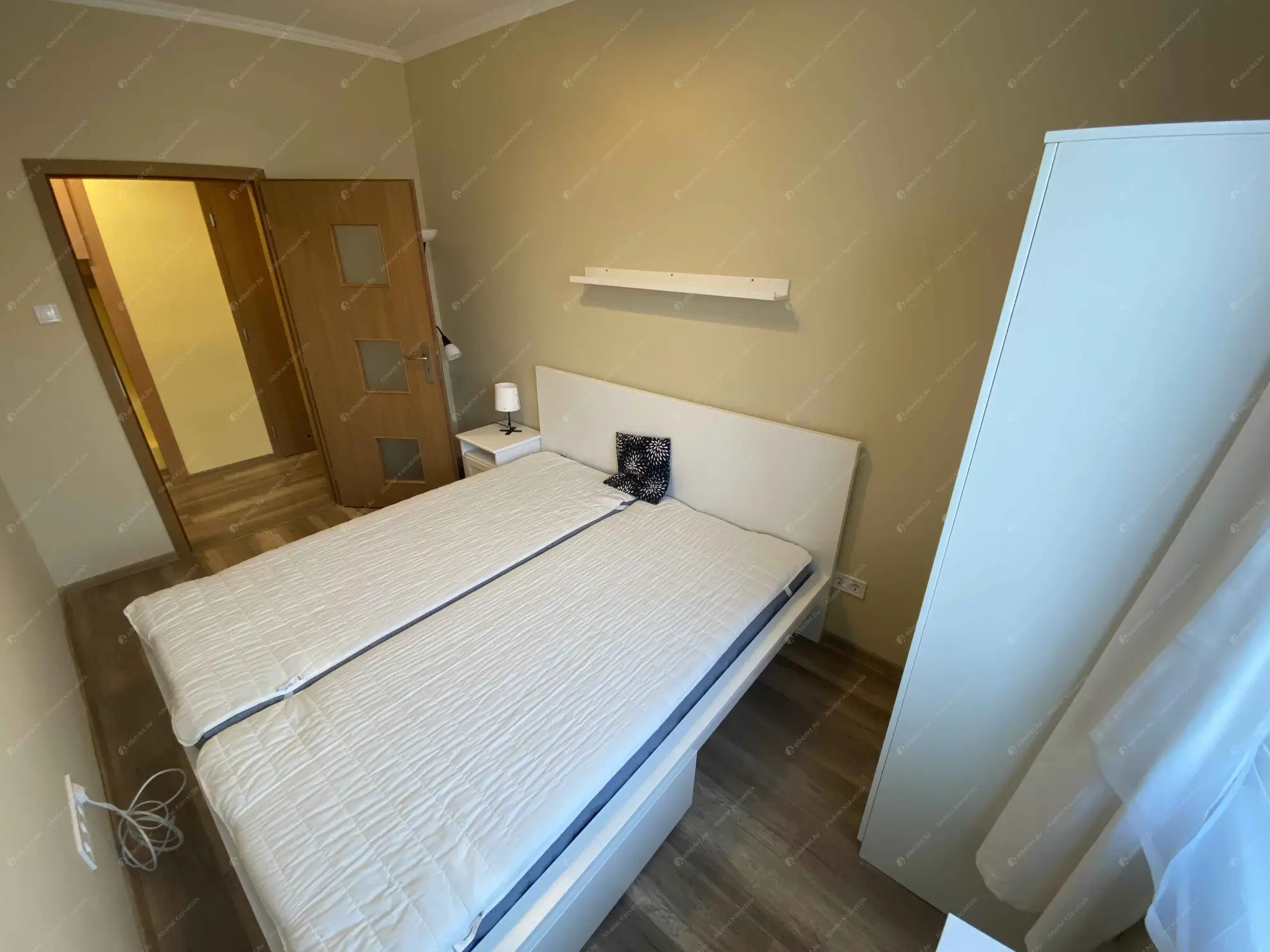 Kiadó albérlet 190000 Ft/hó áron: Budapest, XXI. kerület  Katona József utca. Mérete: 47 nm, 2 szobás | Alberlet.hu - 6562904