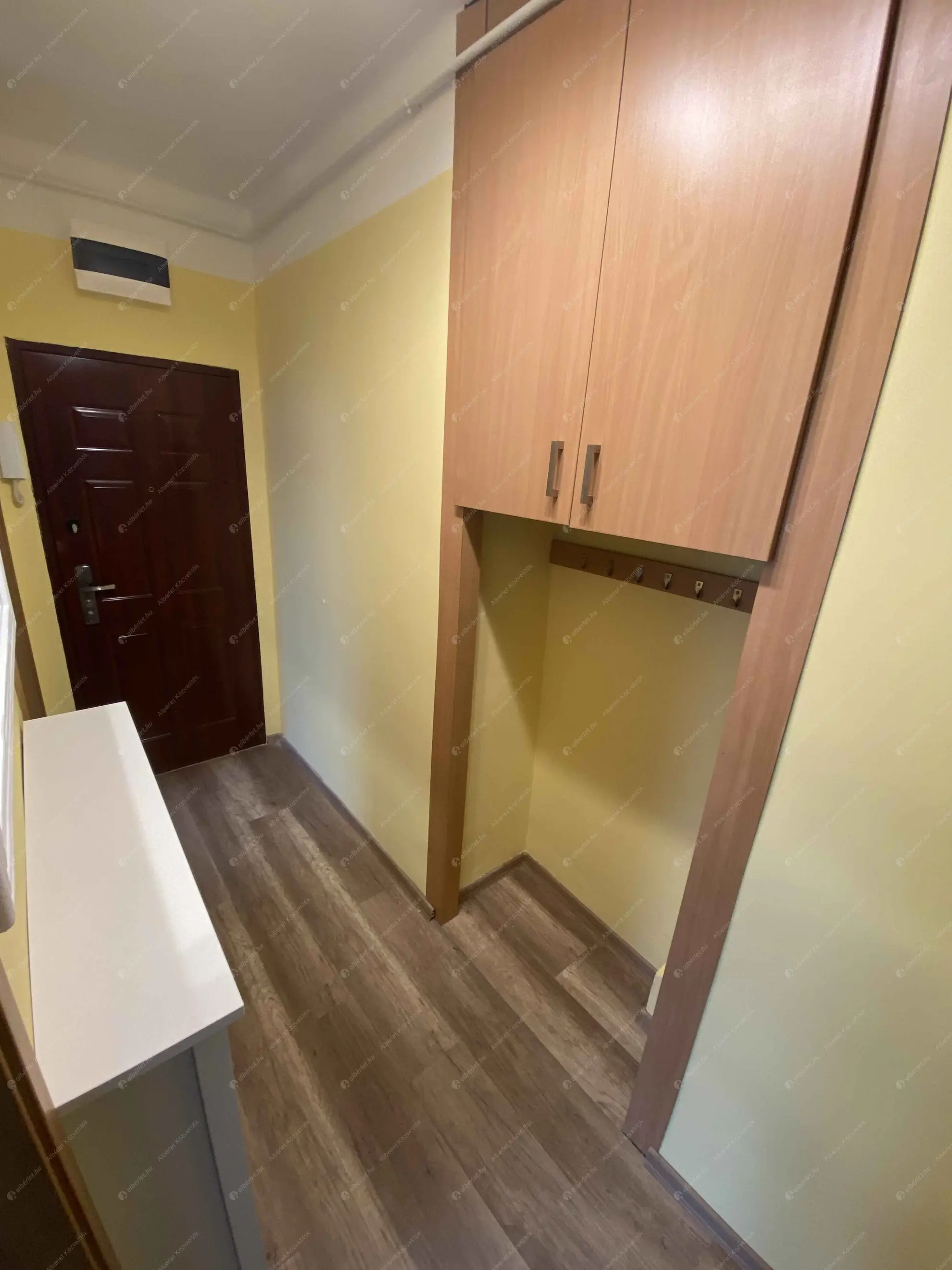 Kiadó albérlet 190000 Ft/hó áron: Budapest, XXI. kerület  Katona József utca. Mérete: 47 nm, 2 szobás | Alberlet.hu - 6562907