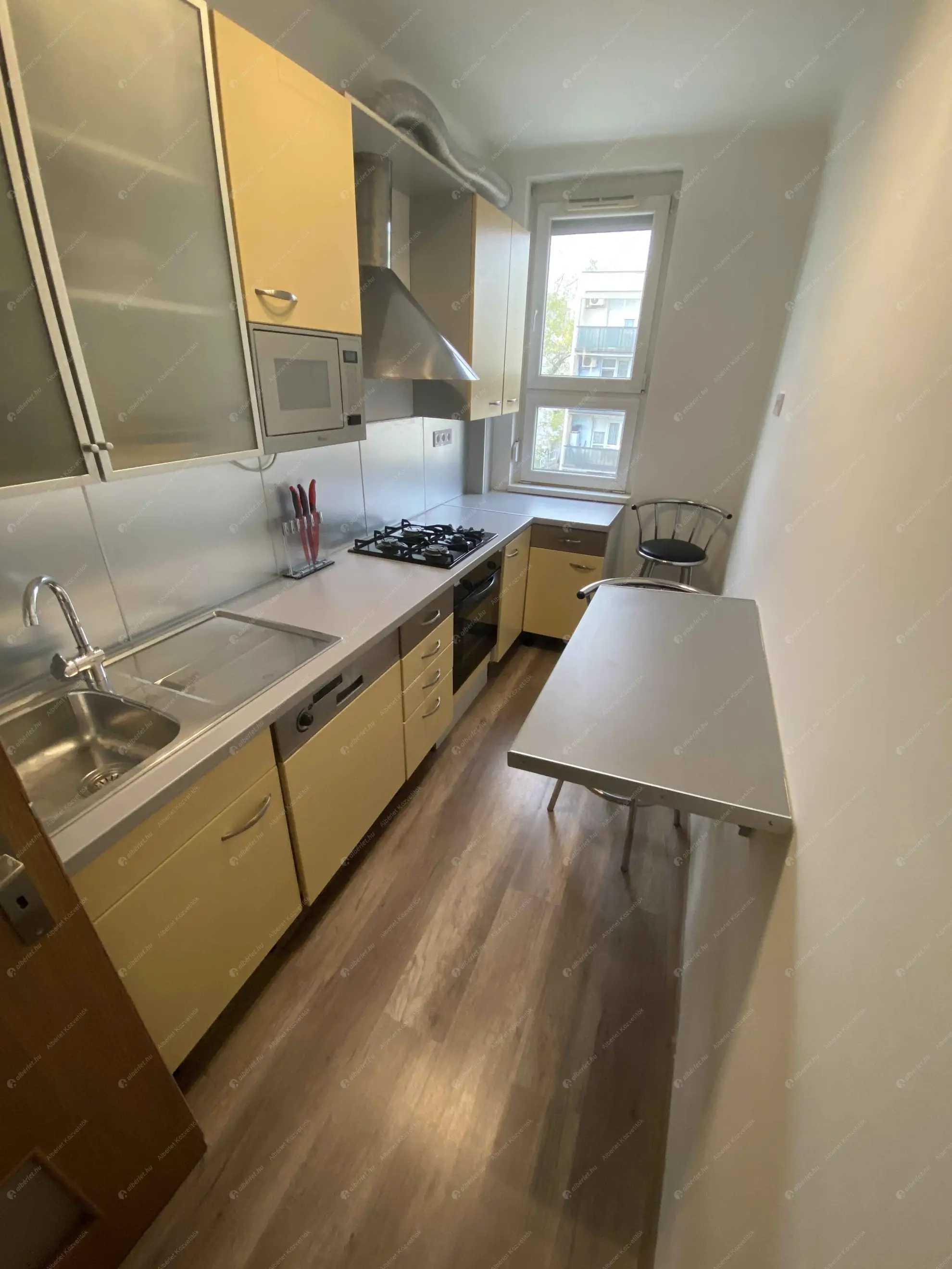 Kiadó albérlet 190000 Ft/hó áron: Budapest, XXI. kerület  Katona József utca. Mérete: 47 nm, 2 szobás | Alberlet.hu - 6562910