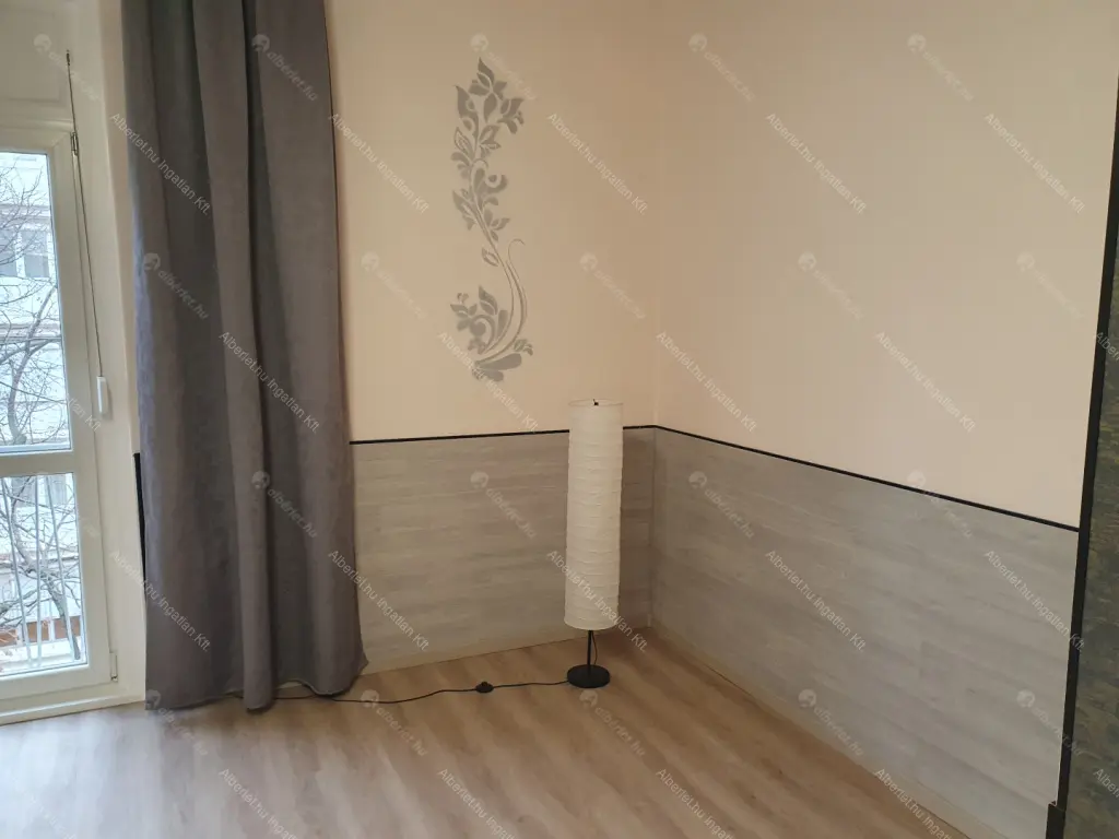 Kiadó albérlet 180000 Ft/hó áron: Budapest, XXI. kerület  Kossuth Lajos utca. Mérete: 36 nm, 1 szobás | Alberlet.hu - 6654260