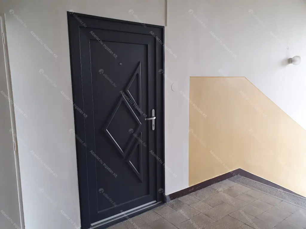 Kiadó albérlet 180000 Ft/hó áron: Budapest, XXI. kerület  Kossuth Lajos utca. Mérete: 36 nm, 1 szobás | Alberlet.hu - 6654266