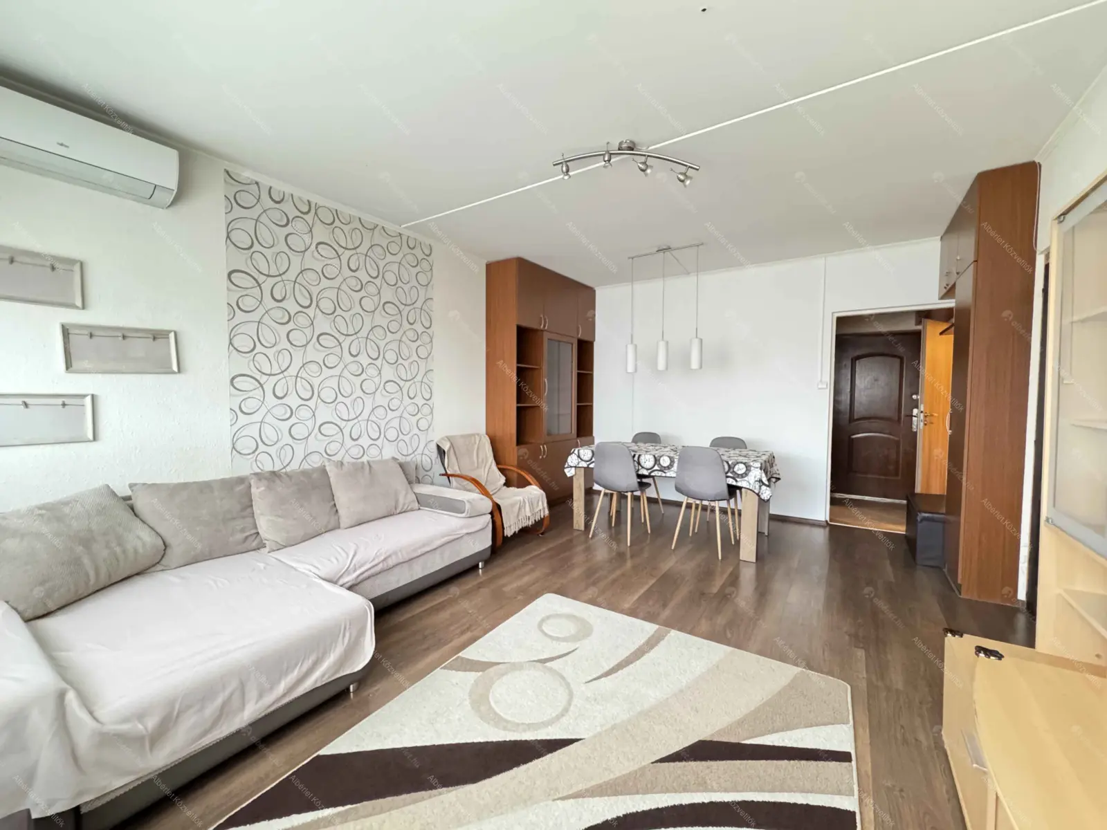 Kiadó albérlet 190000 Ft/hó áron: Budapest, XXI. kerület  Kossuth Lajos utca. Mérete: 46 nm, 1 szobás | Alberlet.hu - 6684085