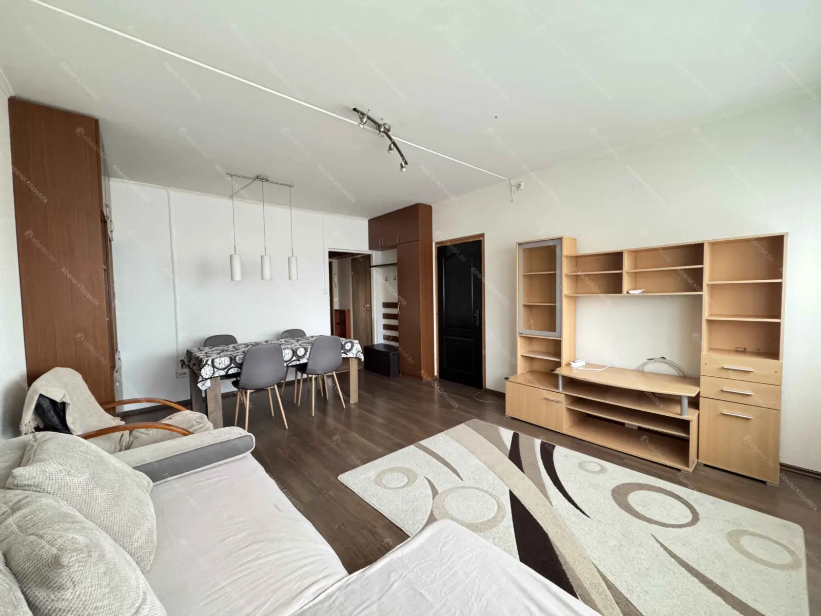 Kiadó albérlet 190000 Ft/hó áron: Budapest, XXI. kerület  Kossuth Lajos utca. Mérete: 46 nm, 1 szobás | Alberlet.hu - 6684099