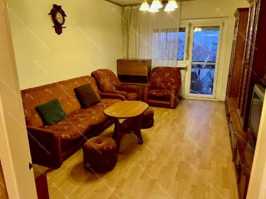 Kiadó albérlet 190000 Ft/hó áron: Budapest, XXI. kerület  Kossuth Lajos utca. Mérete: 53 nm, 2 szobás | Alberlet.hu - 6698532