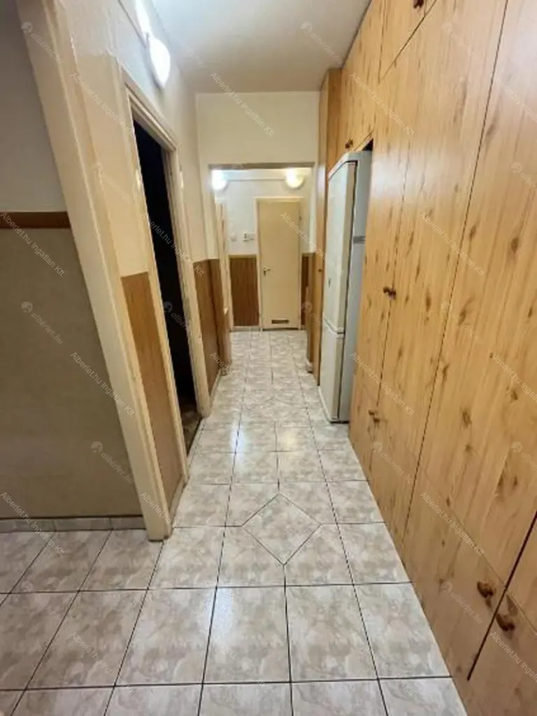 Kiadó albérlet 190000 Ft/hó áron: Budapest, XXI. kerület  Kossuth Lajos utca. Mérete: 53 nm, 2 szobás | Alberlet.hu - 6698536