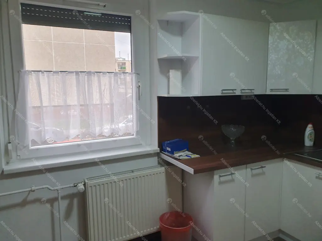 Kiadó albérlet 320000 Ft/hó áron: Budapest, XXI. kerület  Kossuth Lajos utca. Mérete: 75 nm, 3 szobás | Alberlet.hu - 6657087