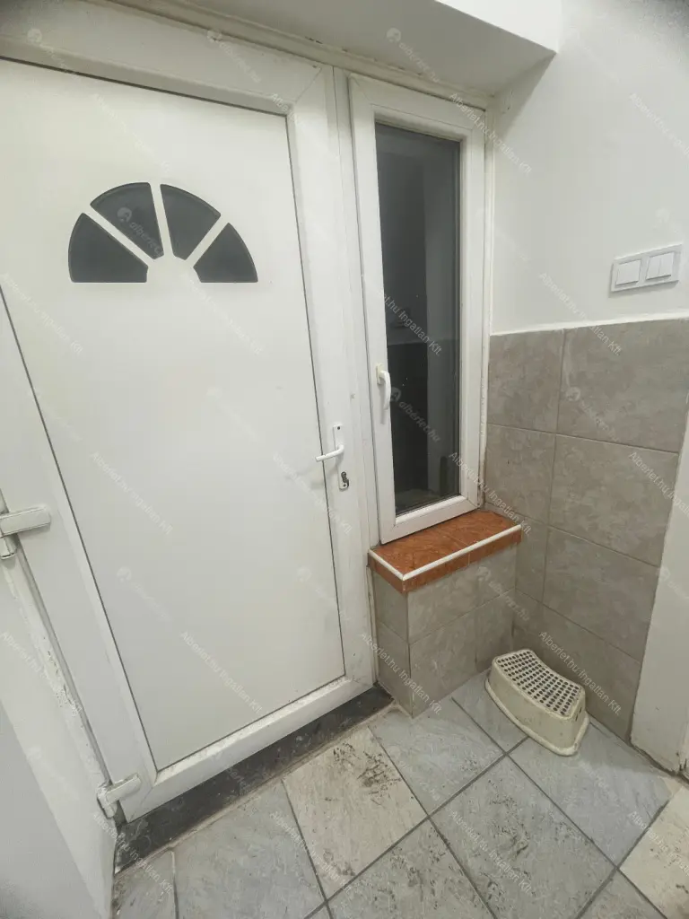 Kiadó albérlet 180000 Ft/hó áron: Budapest, XXI. kerület  Posztógyár köz . Mérete: 42 nm, 1 szobás | Alberlet.hu - 6643314