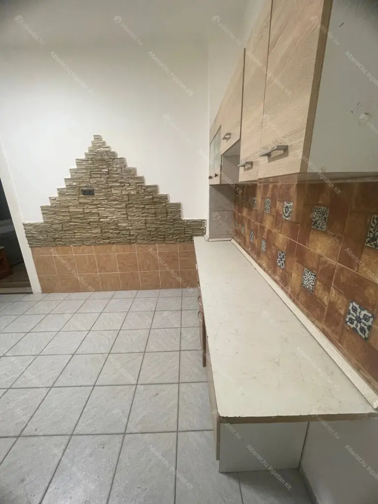 Kiadó albérlet 180000 Ft/hó áron: Budapest, XXI. kerület  Posztógyár köz. Mérete: 42 nm, 1 szobás | Alberlet.hu - 6651556