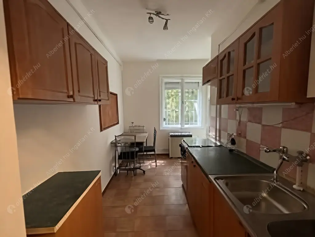 Kiadó albérlet 150000 Ft/hó áron: Budapest, XXI. kerület  Szabadság utca. Mérete: 35 nm, 1 szobás | Alberlet.hu - 6635266