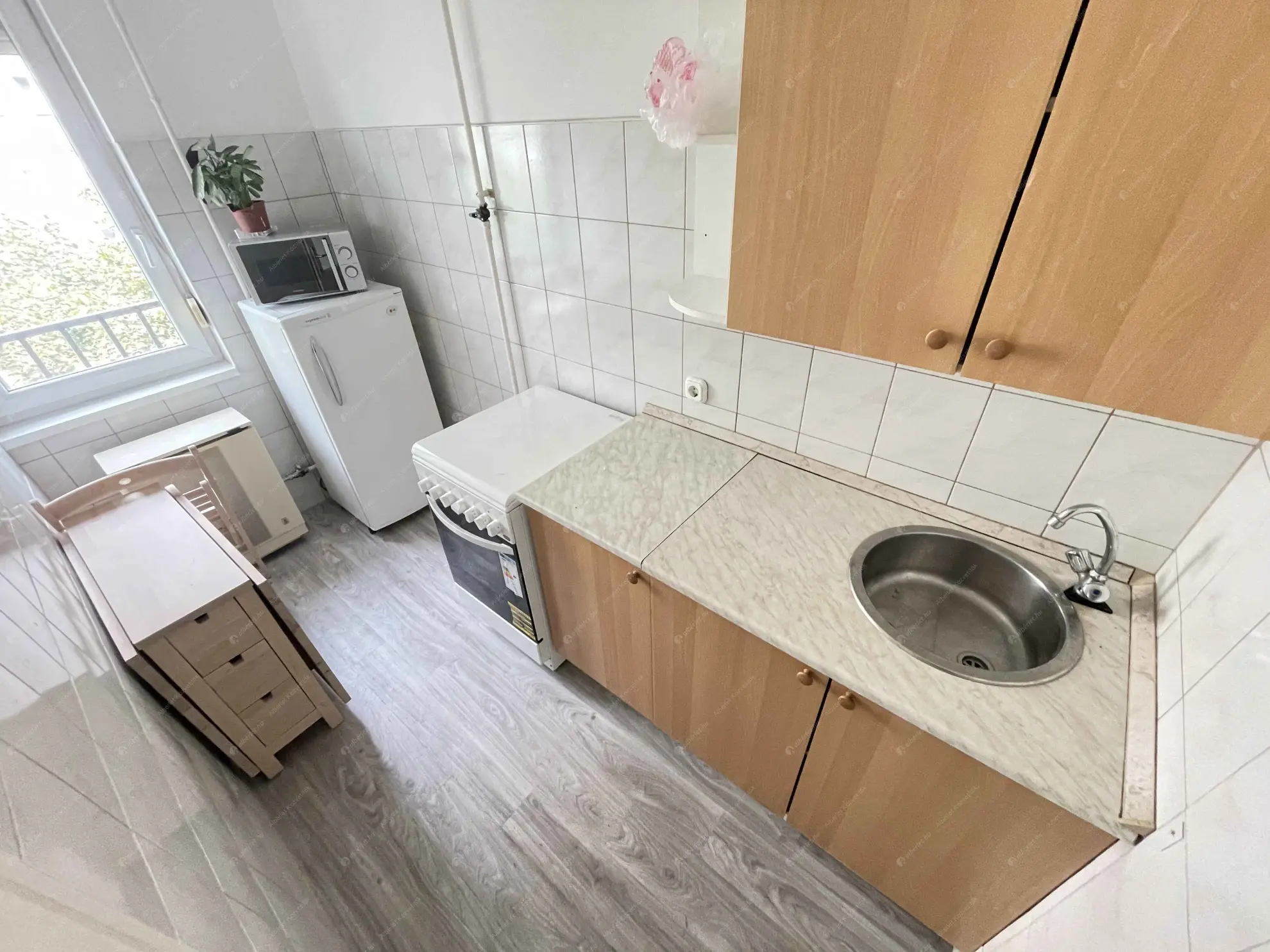 Kiadó albérlet 170000 Ft/hó áron: Budapest, XXI. kerület  Szent István út. Mérete: 40 nm, 2 szobás | Alberlet.hu - 6547390