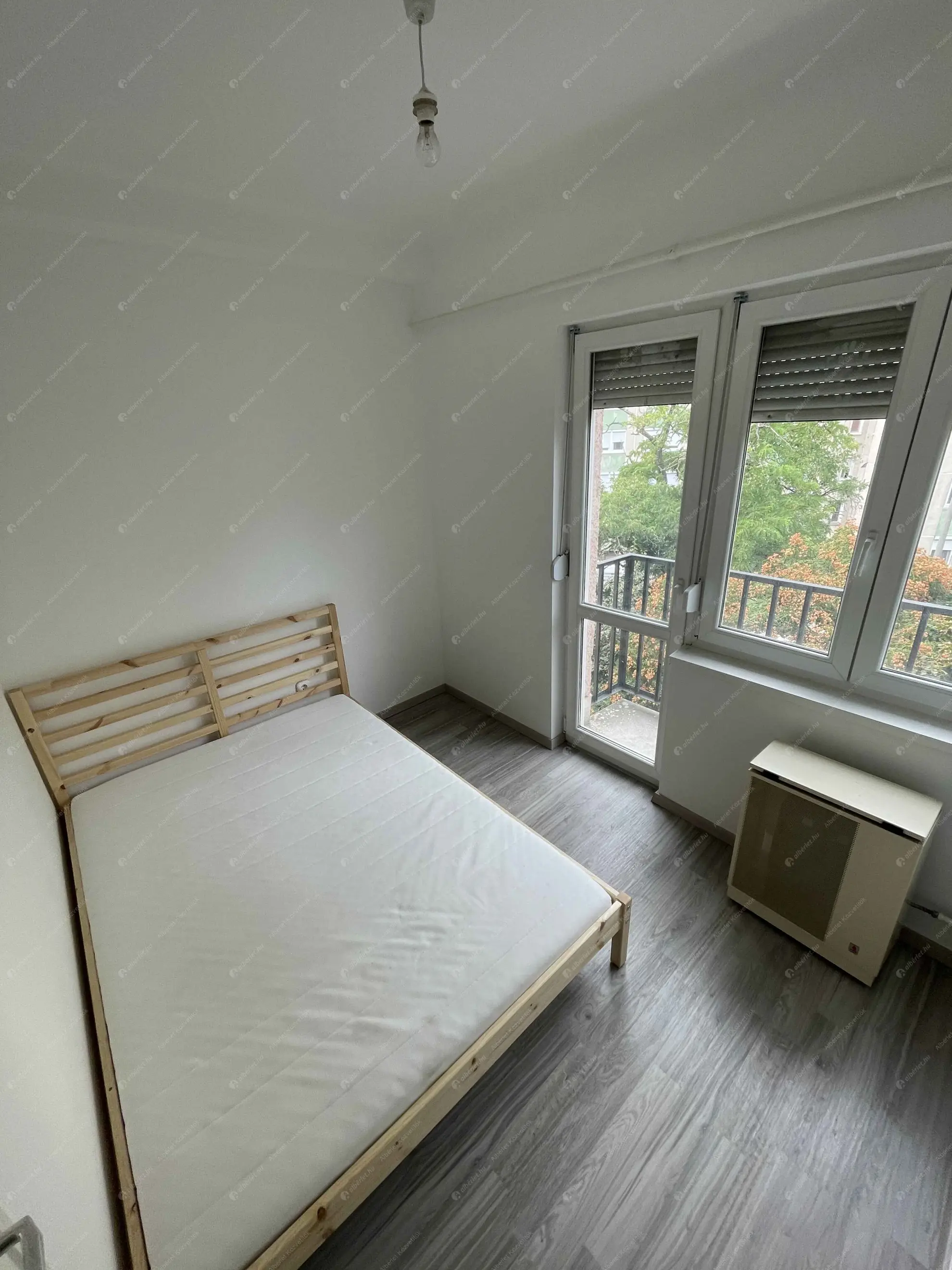 Kiadó albérlet 170000 Ft/hó áron: Budapest, XXI. kerület  Szent István út. Mérete: 40 nm, 2 szobás | Alberlet.hu - 6547395