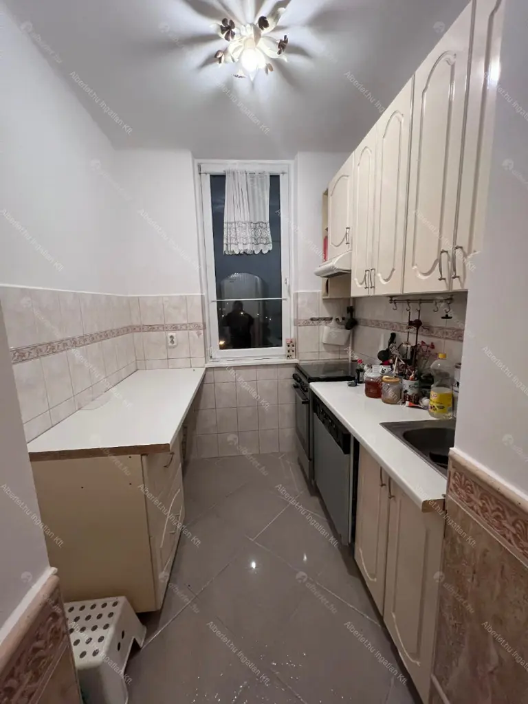 Kiadó albérlet 240000 Ft/hó áron: Budapest, XXI. kerület  Szent László utca. Mérete: 54 nm, 2 szobás | Alberlet.hu - 6679475