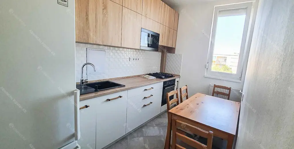 Kiadó albérlet 230000 Ft/hó áron: Budapest, XXI. kerület  Templom utca. Mérete: 50 nm, 2 szobás | Alberlet.hu - 6704022