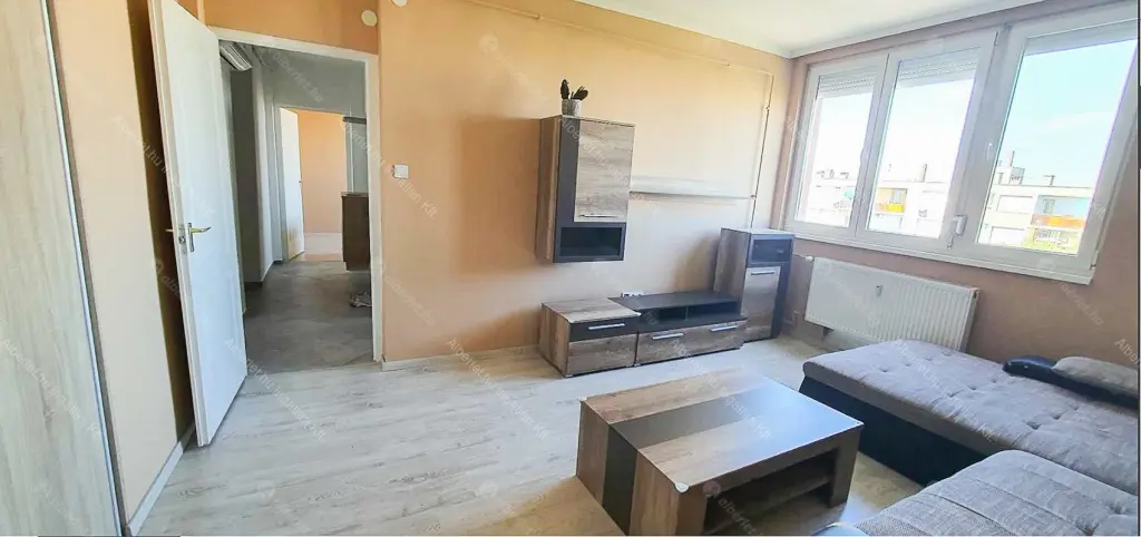 Kiadó albérlet 230000 Ft/hó áron: Budapest, XXI. kerület  Templom utca. Mérete: 50 nm, 2 szobás | Alberlet.hu - 6705118