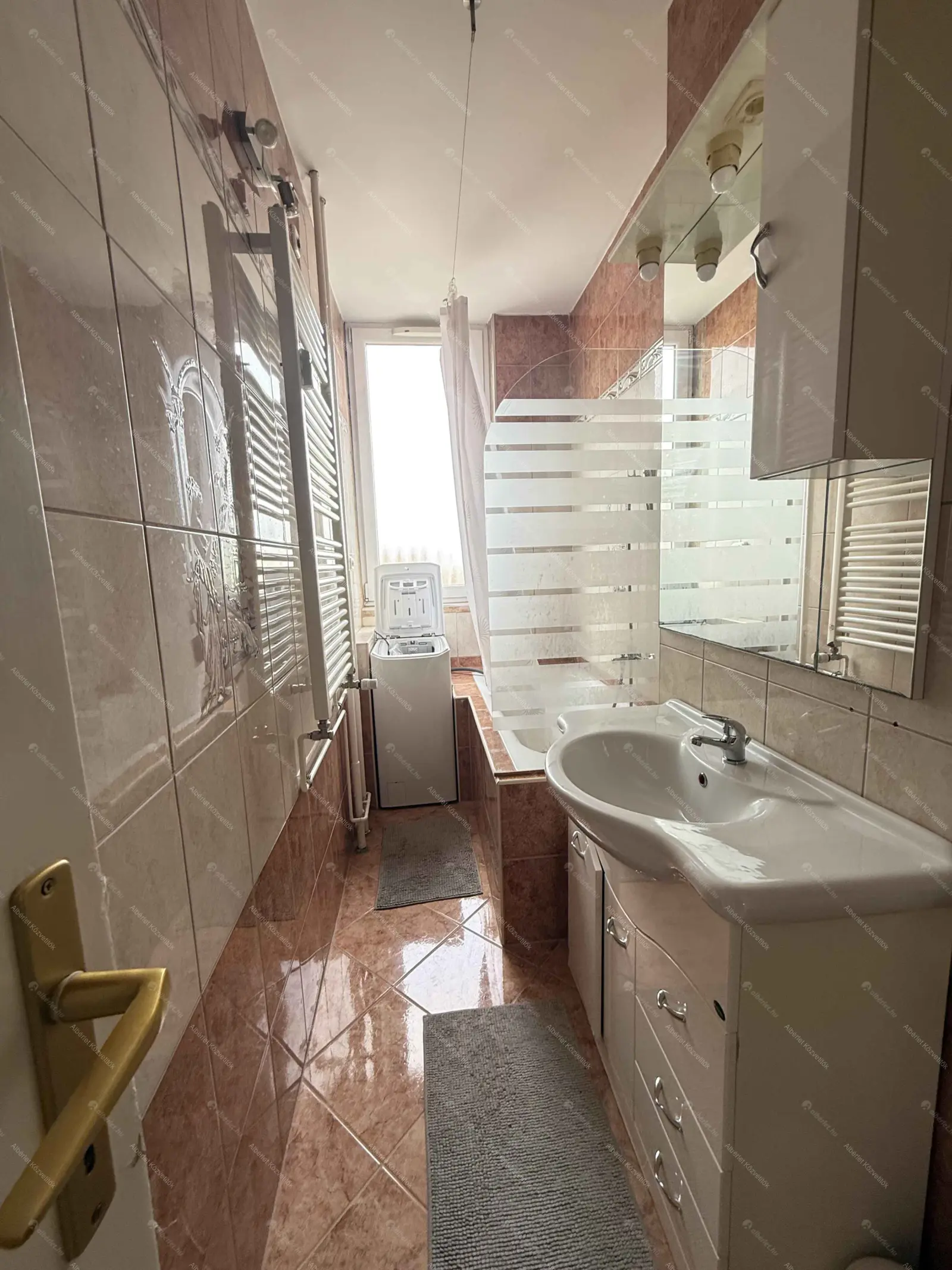 Kiadó albérlet 230000 Ft/hó áron: Budapest, XXI. kerület  Templom utca. Mérete: 57 nm, 2 szobás | Alberlet.hu - 6683145