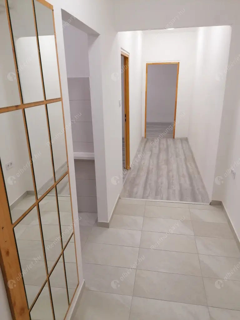 Kiadó albérlet 220000 Ft/hó áron: Budapest, XXI. kerület  Úrhajós utca. Mérete: 50 nm, 2 szobás | Alberlet.hu - 6567256