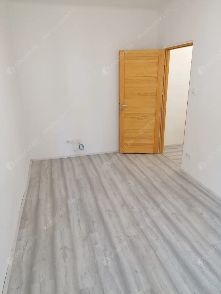 Kiadó albérlet 220000 Ft/hó áron: Budapest, XXI. kerület  Úrhajós utca. Mérete: 50 nm, 2 szobás | Alberlet.hu - 6567258