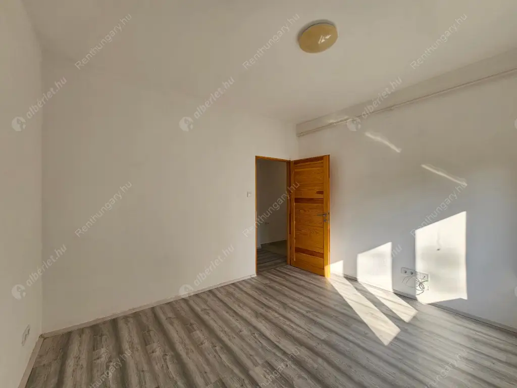 Kiadó albérlet 200000 Ft/hó áron: Budapest, XXI. kerület  Úrhajós utca. Mérete: 50 nm, 2 szobás | Alberlet.hu - 6587579