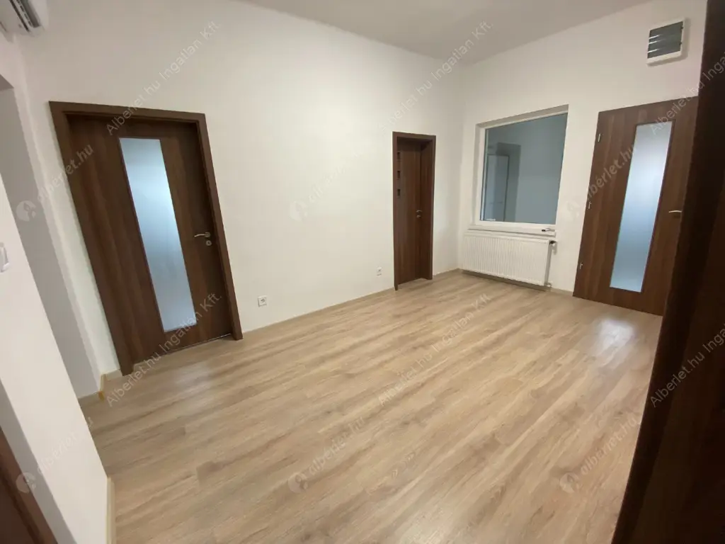 Kiadó albérlet 450000 Ft/hó áron: Budapest, XXII. kerület  Gádor utca. Mérete: 110 nm, 5 szobás | Alberlet.hu - 6635817