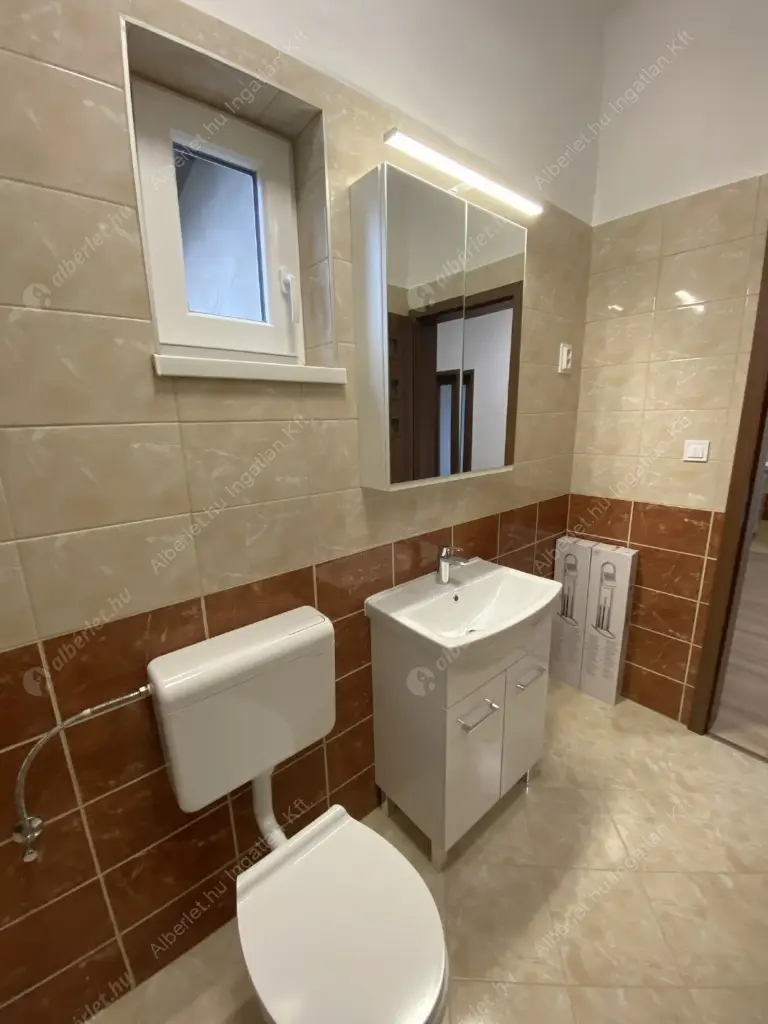 Kiadó albérlet 450000 Ft/hó áron: Budapest, XXII. kerület  Gádor utca. Mérete: 110 nm, 5 szobás | Alberlet.hu - 6635822