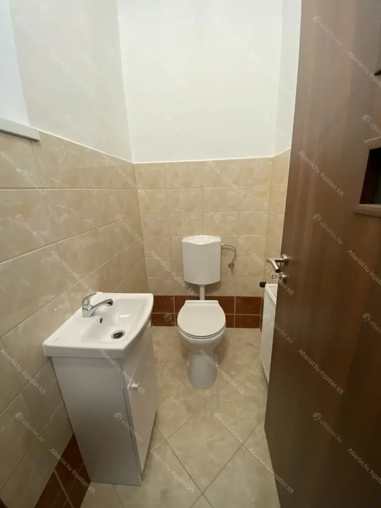 Kiadó albérlet 450000 Ft/hó áron: Budapest, XXII. kerület  Gádor utca. Mérete: 110 nm, 5 szobás | Alberlet.hu - 6650433