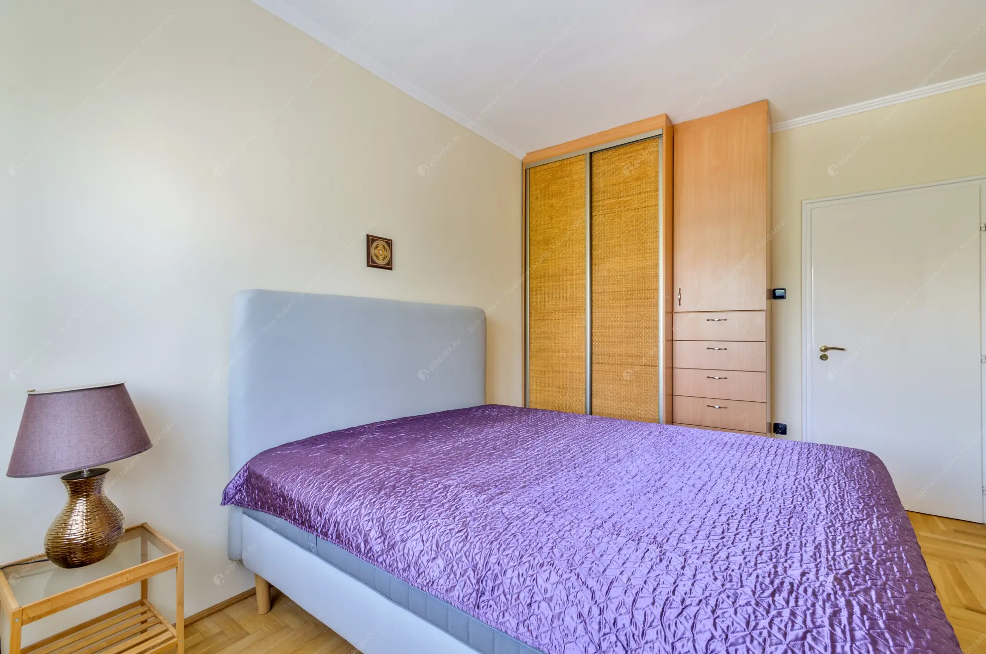 Kiadó albérlet 290000 Ft/hó áron: Budapest, XXII. kerület  Húr utca. Mérete: 80 nm, 3 szobás | Alberlet.hu - 6545801