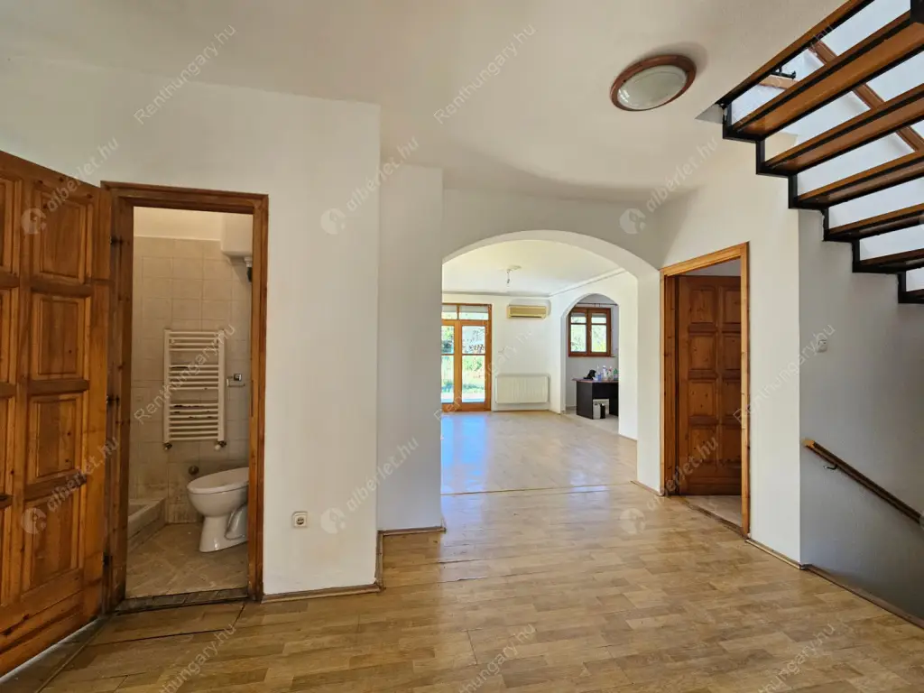 Kiadó albérlet 750000 Ft/hó áron: Budapest, XXII. kerület  Kistétény utca. Mérete: 210 nm, 6 szobás | Alberlet.hu - 6587656