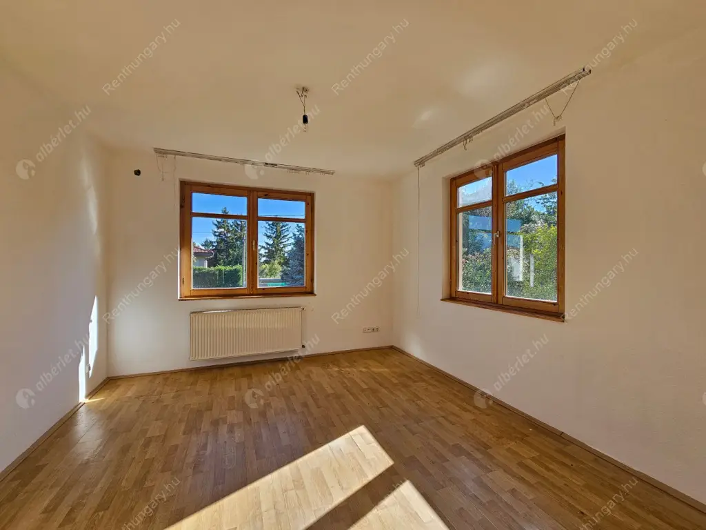 Kiadó albérlet 600000 Ft/hó áron: Budapest, XXII. kerület  Kistétény utca. Mérete: 210 nm, 6 szobás | Alberlet.hu - 6610353