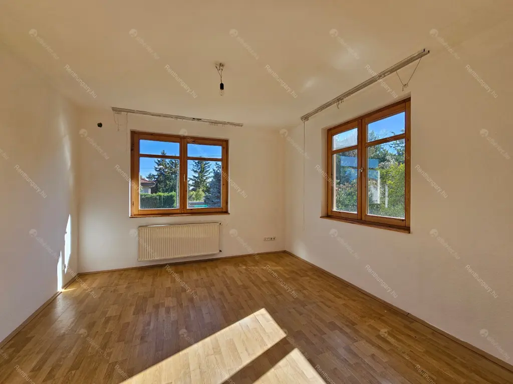 Kiadó albérlet 600000 Ft/hó áron: Budapest, XXII. kerület  Kistétény utca. Mérete: 210 nm, 6 szobás | Alberlet.hu - 6652356