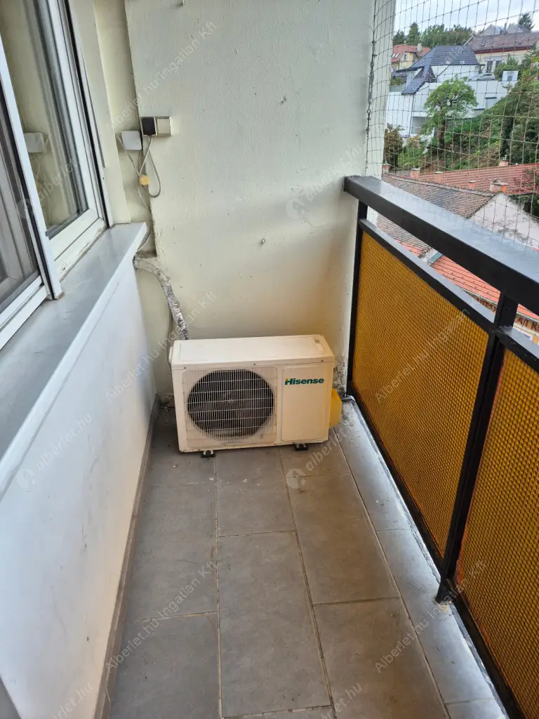 Kiadó albérlet 250000 Ft/hó áron: Budapest, XXII. kerület  Kossuth Lajos utca. Mérete: 47 nm, 3 szobás | Alberlet.hu - 6600631