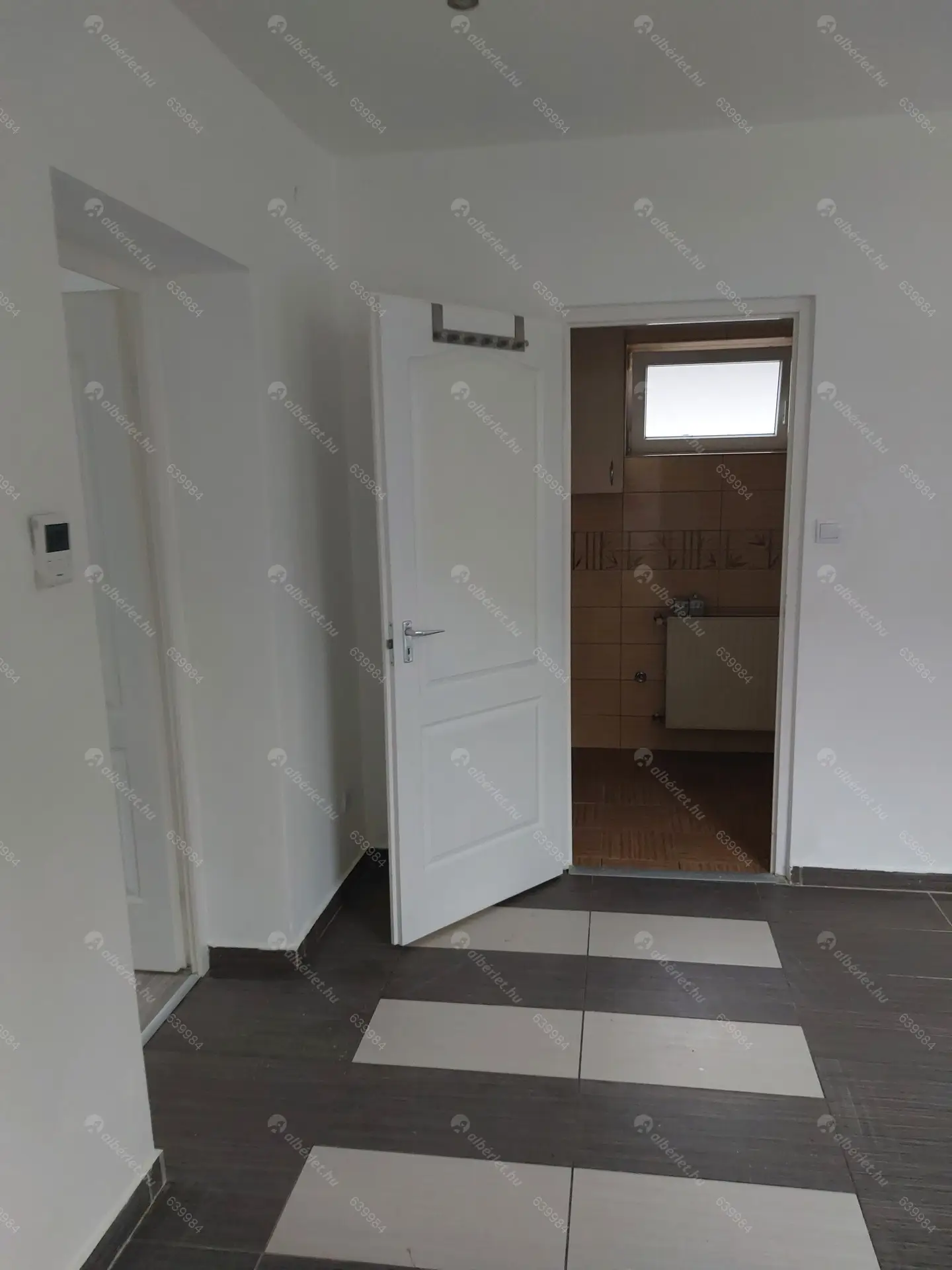 Kiadó albérlet 470000 Ft/hó áron: Budapest, XXII. kerület  Március 15. utca. Mérete: 107 nm, 2 szobás | Alberlet.hu - 5980061