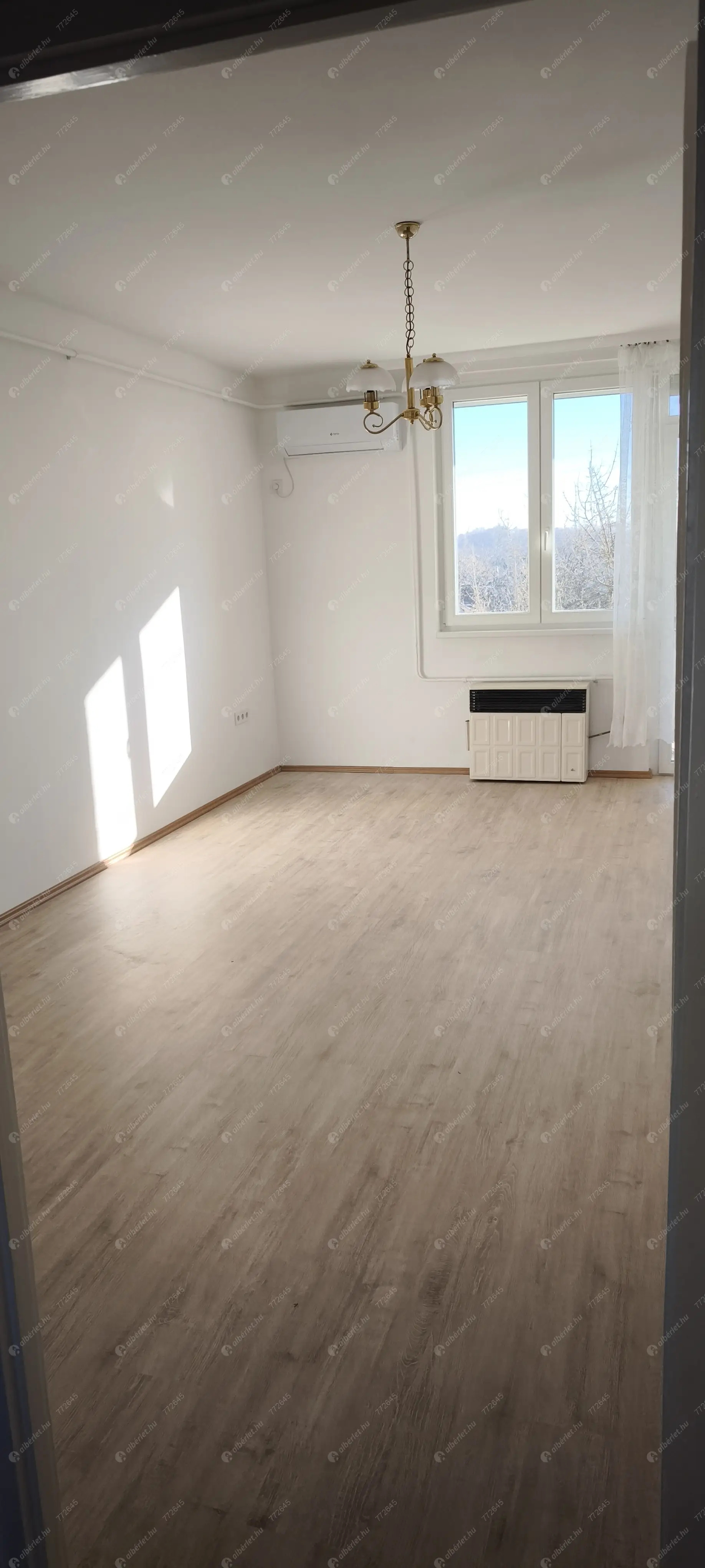 Kiadó albérlet 220000 Ft/hó áron: Budapest, XXII. kerület  Nagytétényi út. Mérete: 55 nm, 2 szobás | Alberlet.hu - 6614535