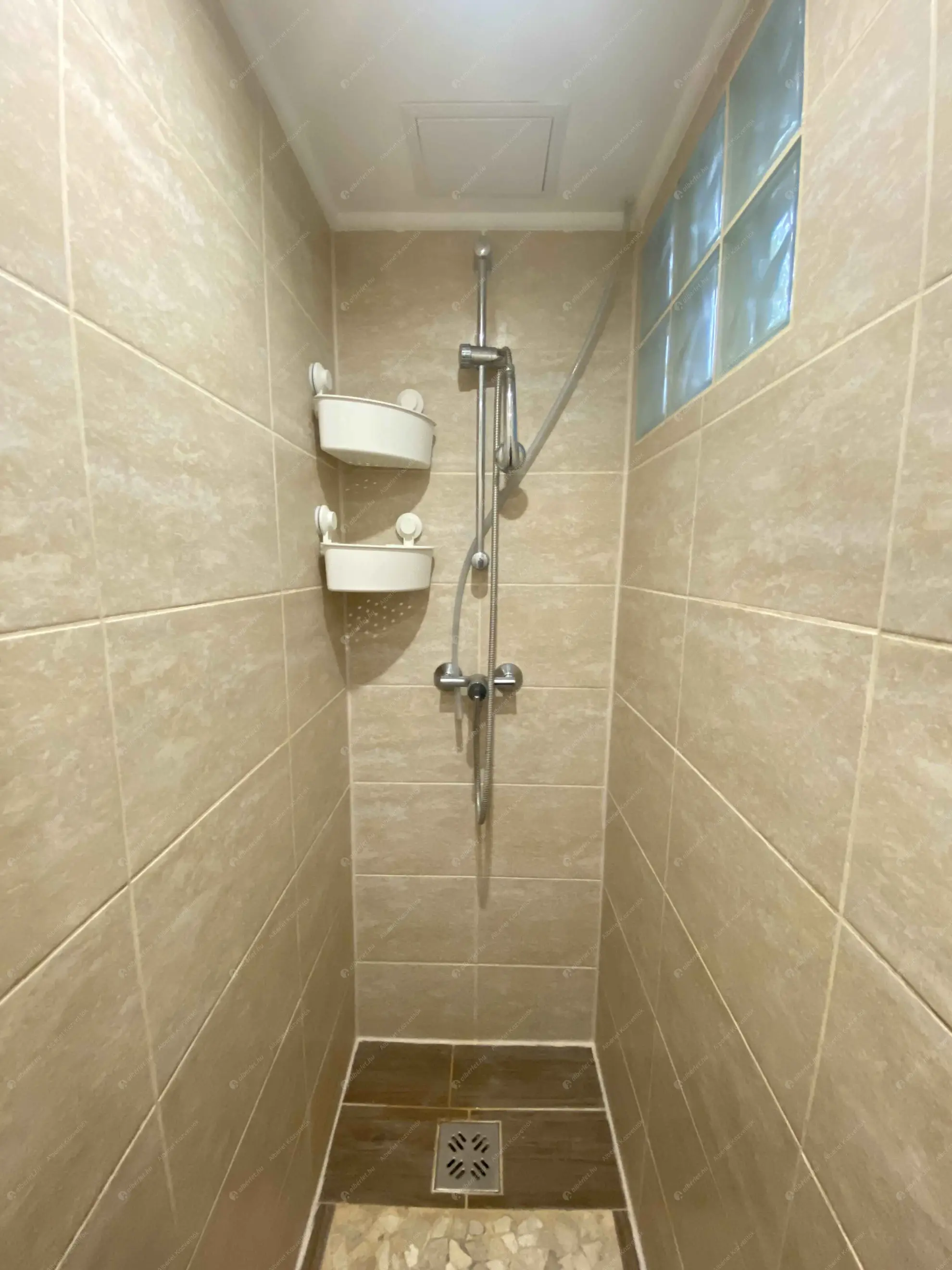 Kiadó albérlet 180000 Ft/hó áron: Budapest, XXII. kerület  Pécsi utca. Mérete: 32 nm, 1 szobás | Alberlet.hu - 6572667