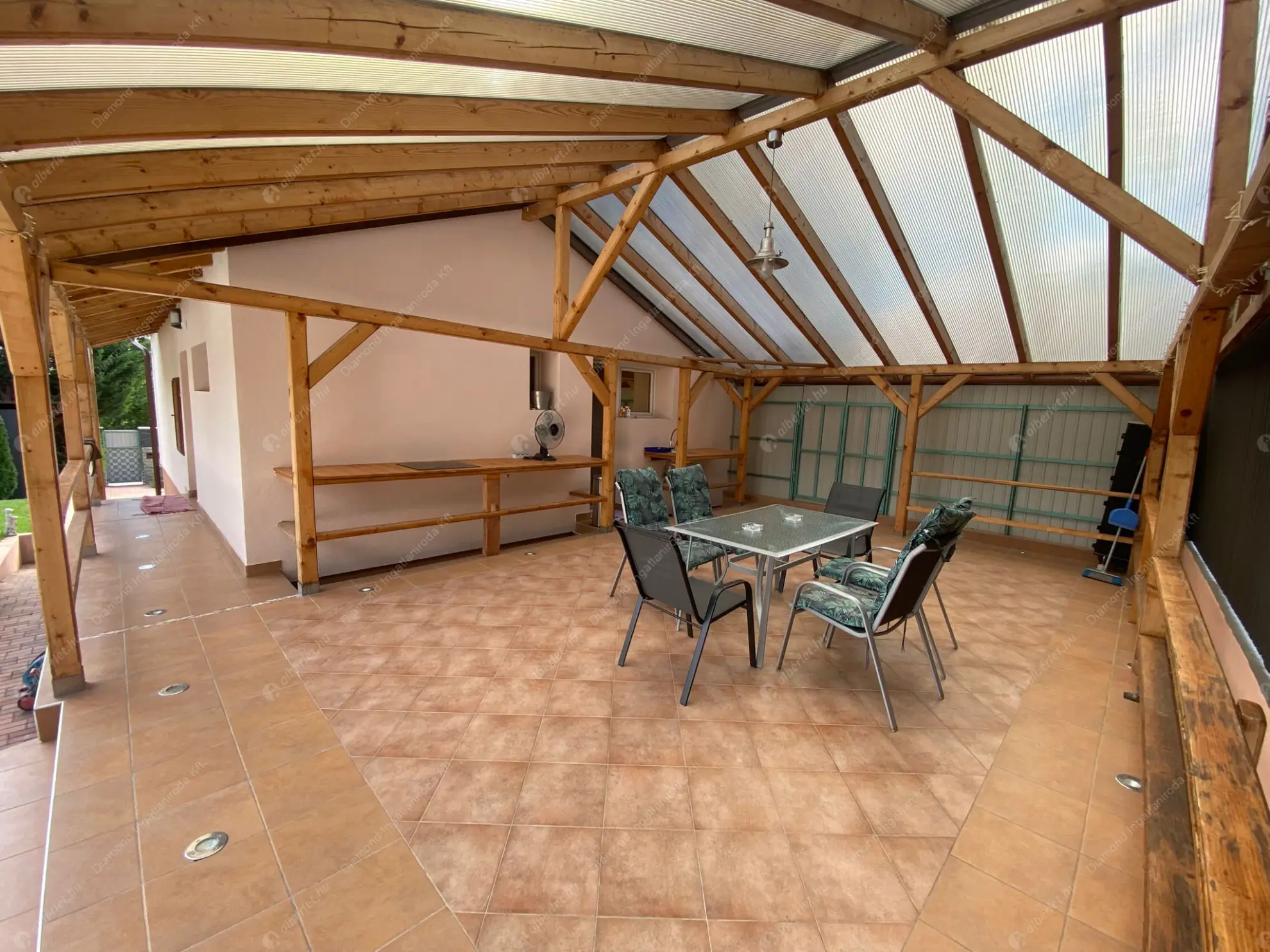 Kiadó albérlet 650000 Ft/hó áron: Budapest, XXII. kerület  Tátra utca. Mérete: 140 nm, 2 szobás | Alberlet.hu - 6562822