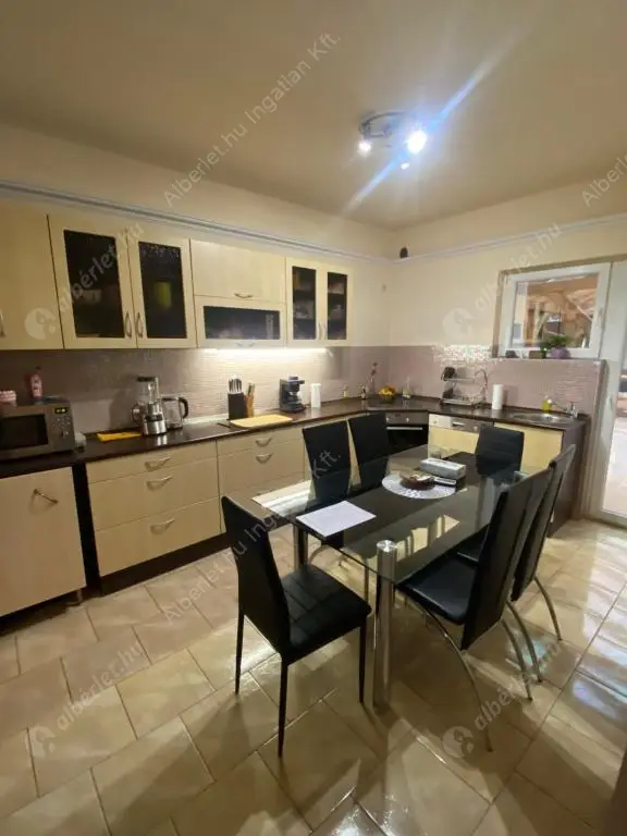 Kiadó albérlet 650000 Ft/hó áron: Budapest, XXII. kerület  Tátra utca. Mérete: 140 nm, 3 szobás | Alberlet.hu - 6550006