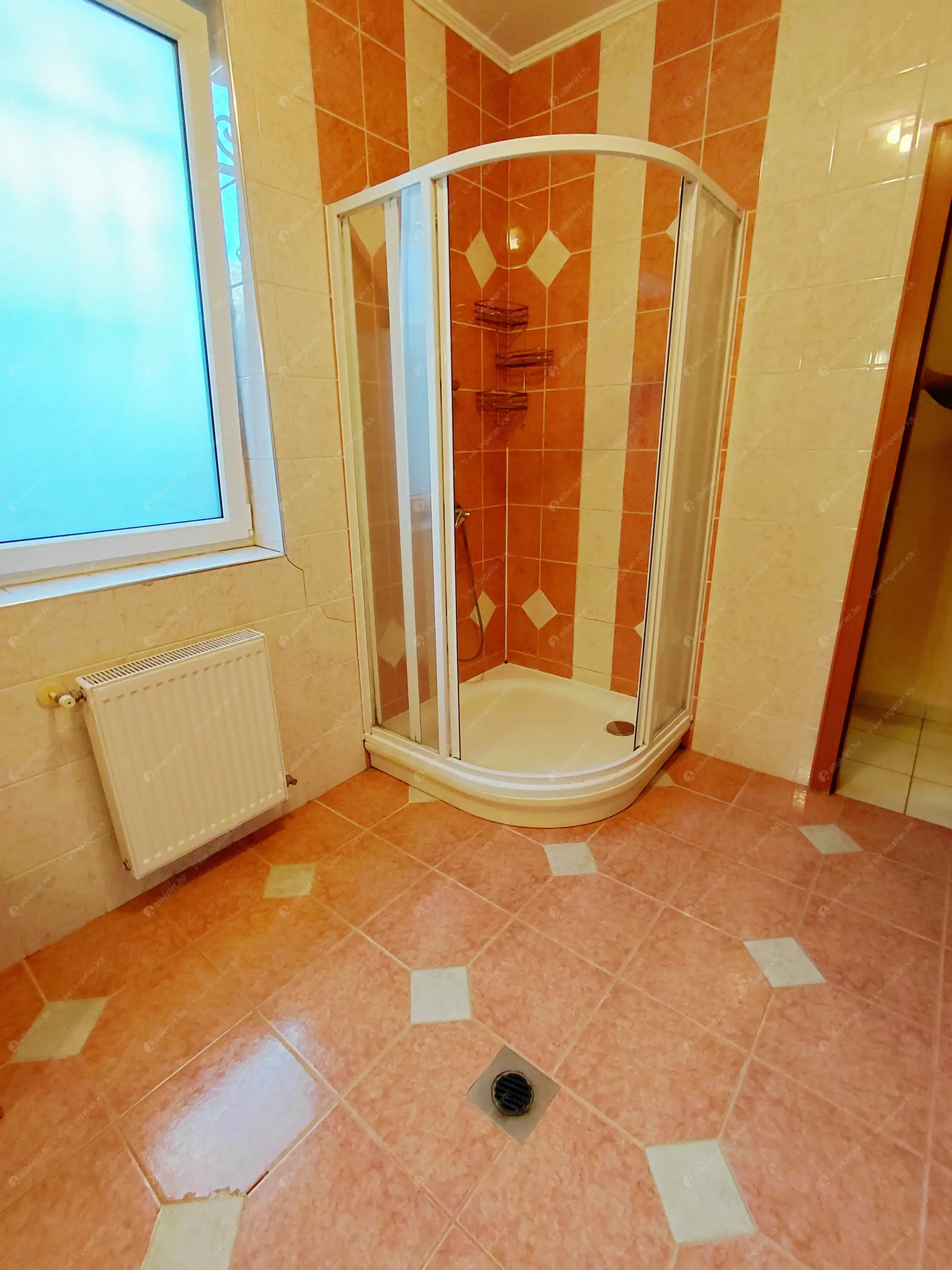 Kiadó albérlet 320000 Ft/hó áron: Budapest, XXIII. kerület  Sínpár utca. Mérete: 82 nm, 3 szobás | Alberlet.hu - 6561942