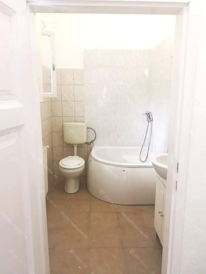 Kiadó albérlet 180000 Ft/hó áron: Budapest, XXIII. kerület  Táncsics Mihály utca. Mérete: 50 nm, 2 szobás | Alberlet.hu - 6650606