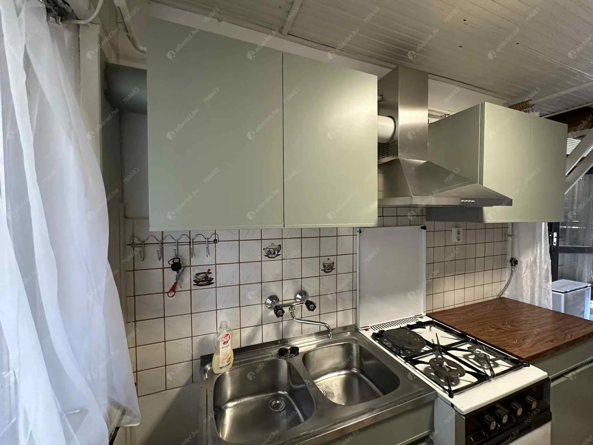 Kiadó albérlet 280000 Ft/hó áron: Dunakeszi,   Duna sor . Mérete: 50 nm, 2 szobás | Alberlet.hu - 6558574