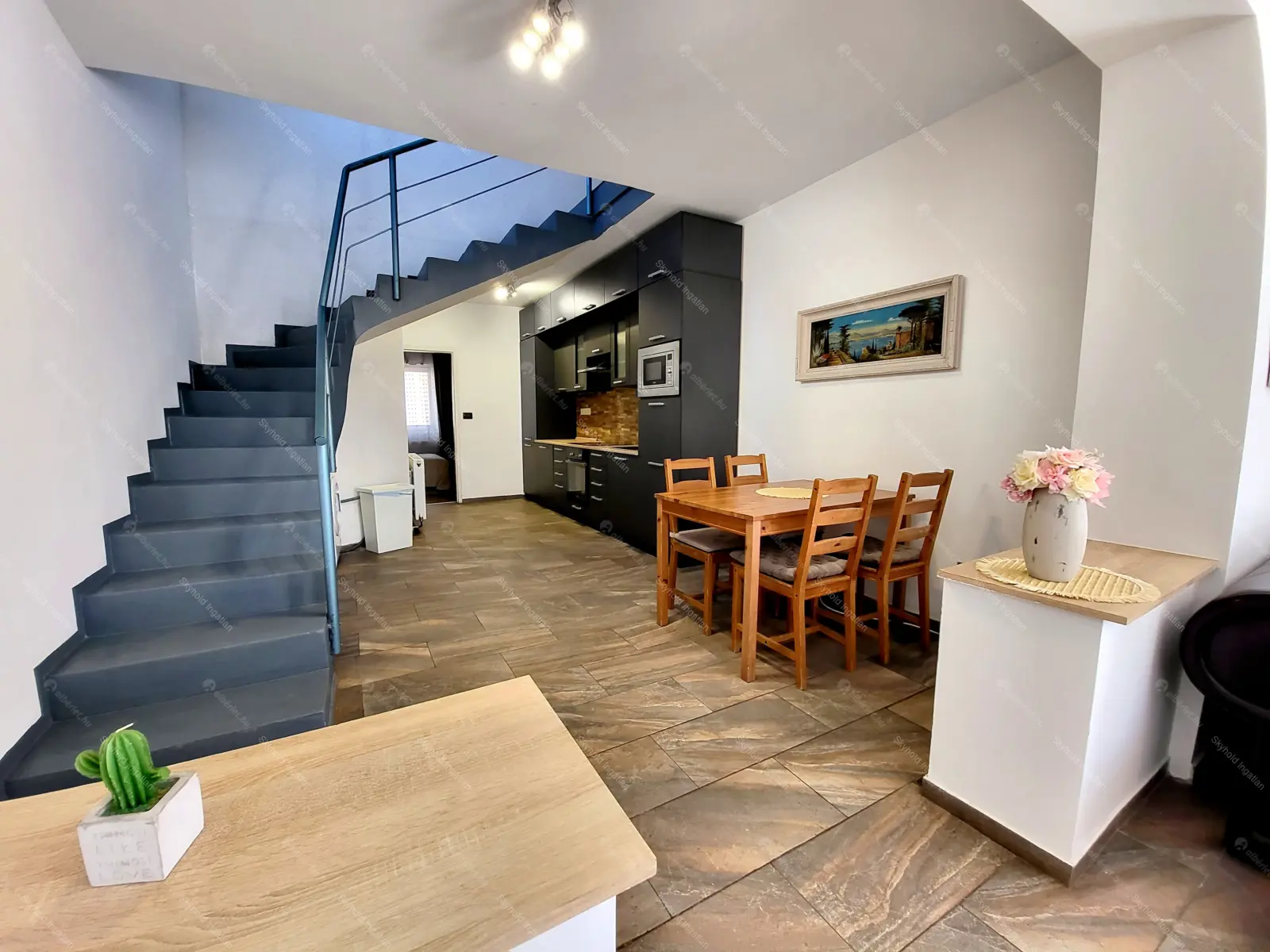 Kiadó albérlet 450000 Ft/hó áron: Dunakeszi,  Határ utca. Mérete: 110 nm, 4 szobás | Alberlet.hu - 6784835