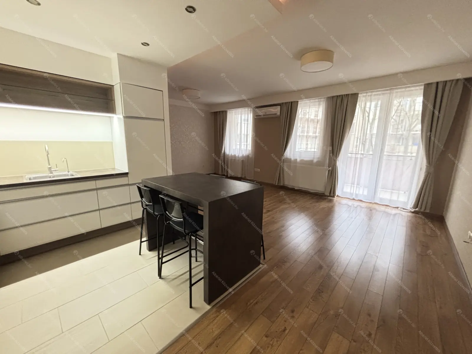 Kiadó albérlet 250000 Ft/hó áron: Dunakeszi,  Kolozsvár utca. Mérete: 63 nm, 2 szobás | Alberlet.hu - 6644169