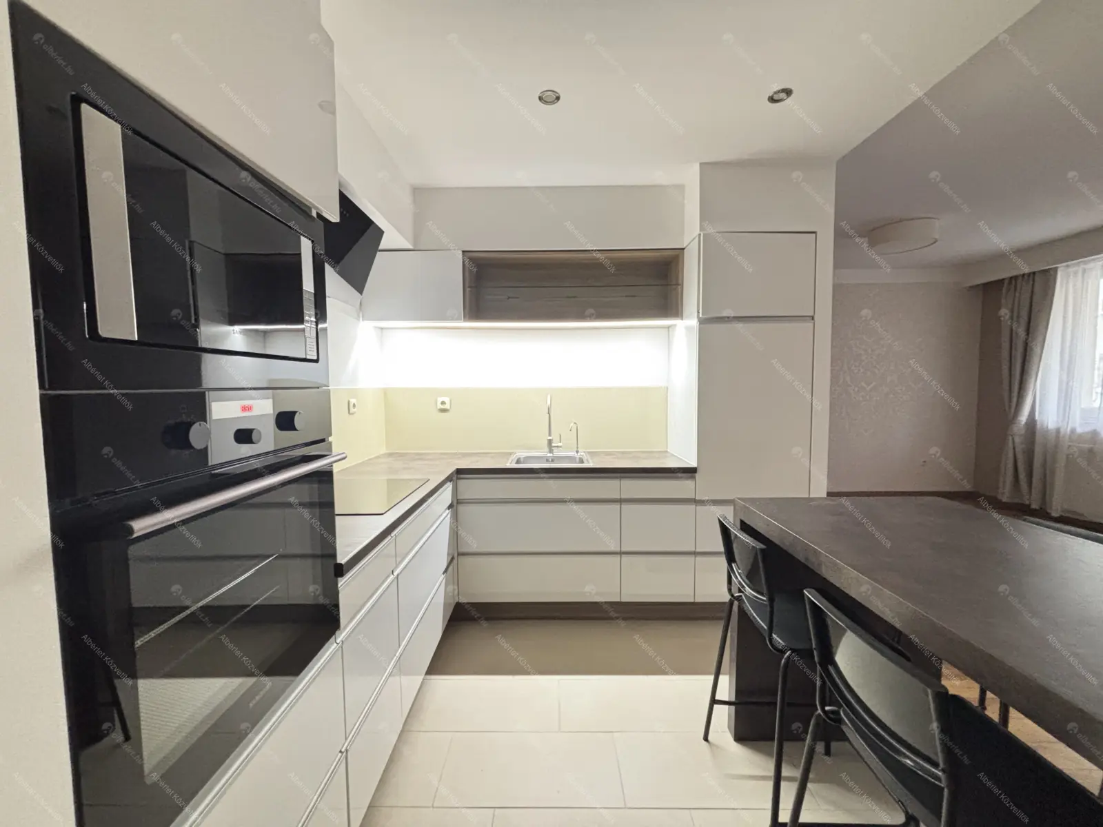 Kiadó albérlet 250000 Ft/hó áron: Dunakeszi,  Kolozsvár utca. Mérete: 63 nm, 2 szobás | Alberlet.hu - 6644182