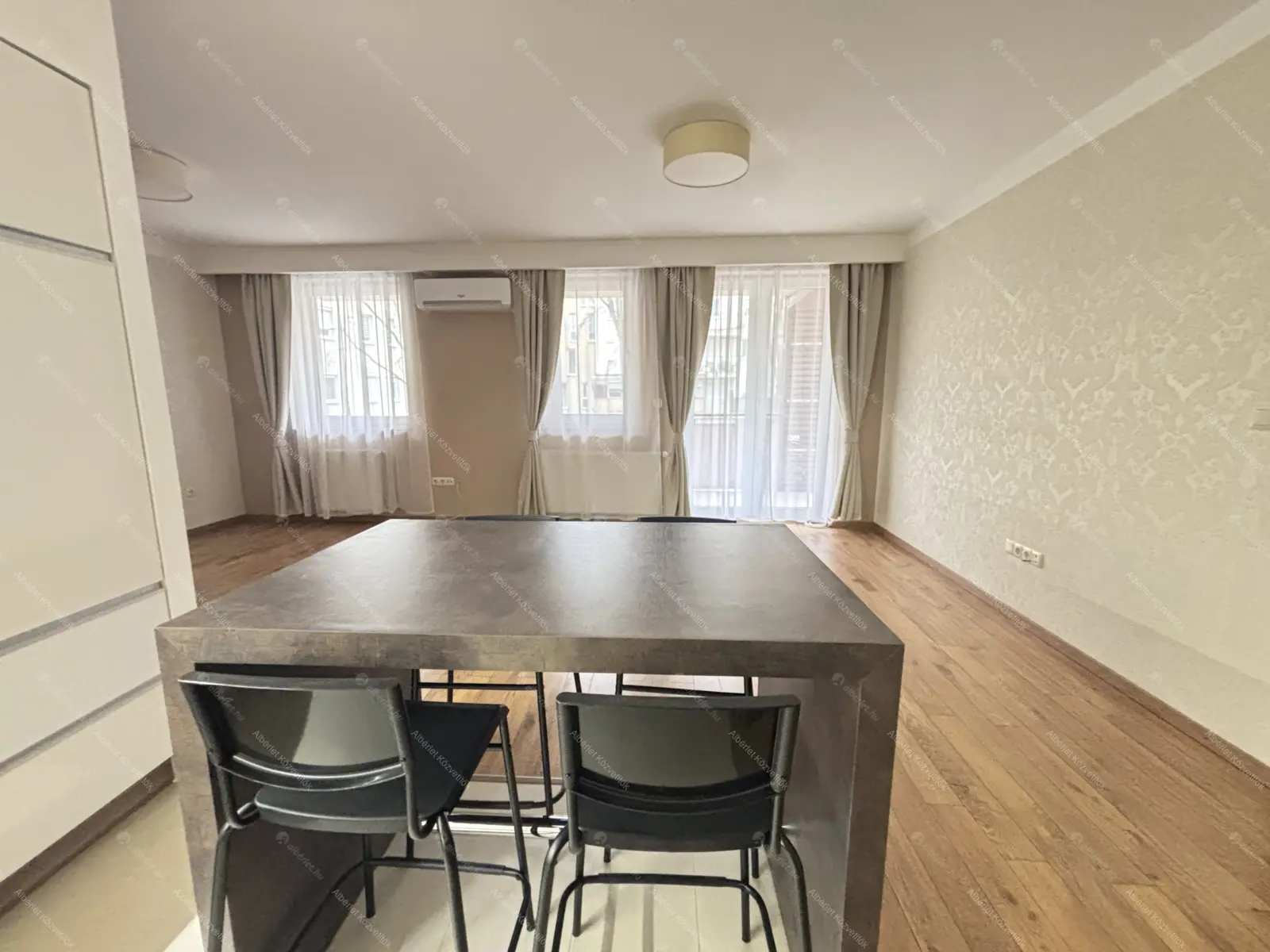 Kiadó albérlet 250000 Ft/hó áron: Dunakeszi,  Kolozsvár utca. Mérete: 63 nm, 2 szobás | Alberlet.hu - 6644183