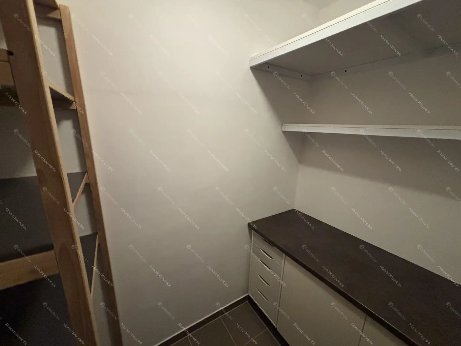 Kiadó albérlet 250000 Ft/hó áron: Dunakeszi,  Kolozsvár utca. Mérete: 63 nm, 2 szobás | Alberlet.hu - 6644188