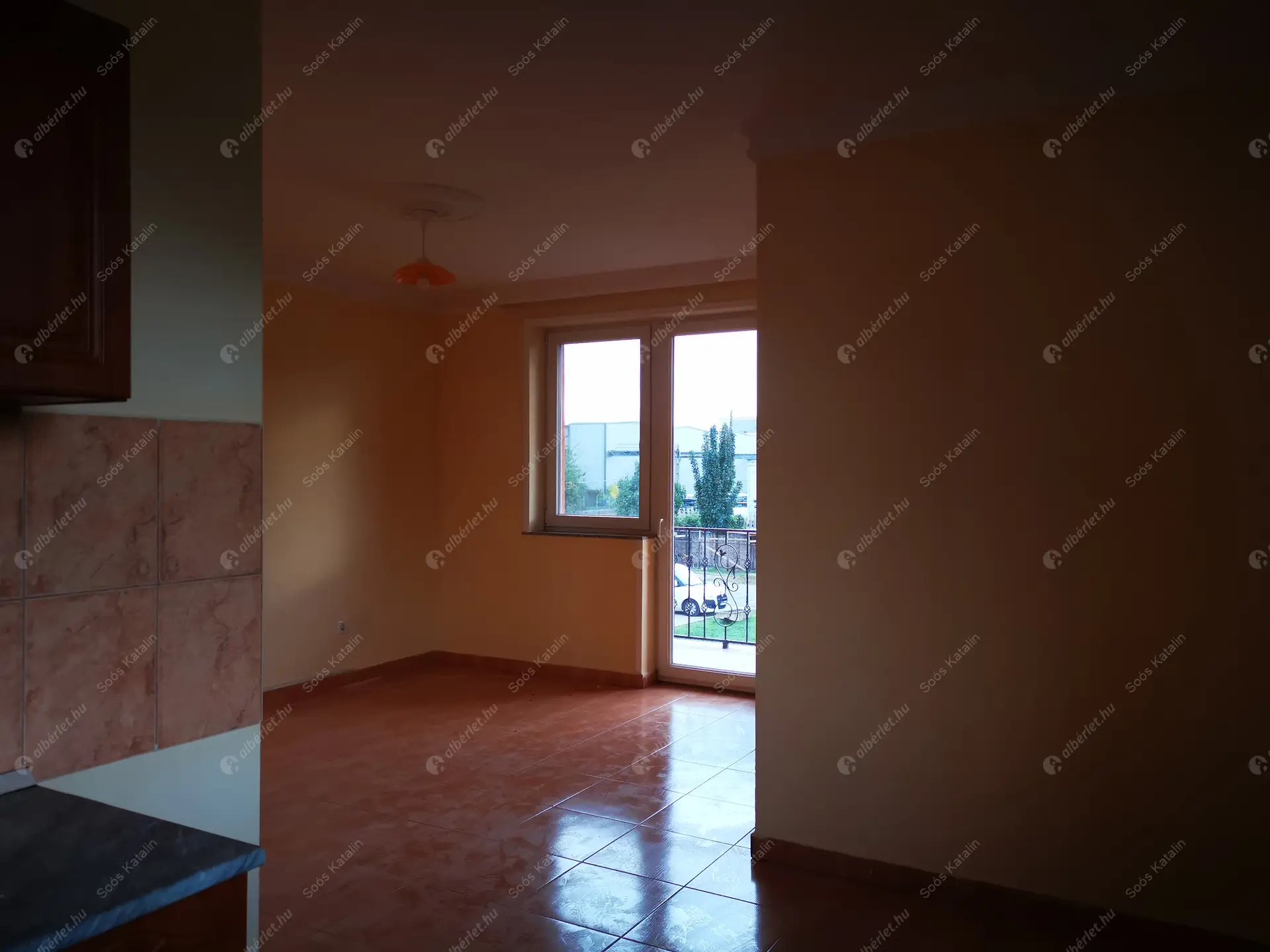 Kiadó albérlet 185000 Ft/hó áron: Dunakeszi,  Óceán-árok . Mérete: 45 nm, 1 szobás | Alberlet.hu - 6244804