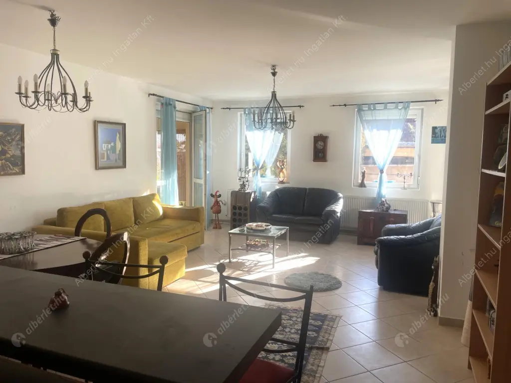 Kiadó albérlet 460000 Ft/hó áron: Érd,  István utca. Mérete: 165 nm, 5 szobás | Alberlet.hu - 6616124