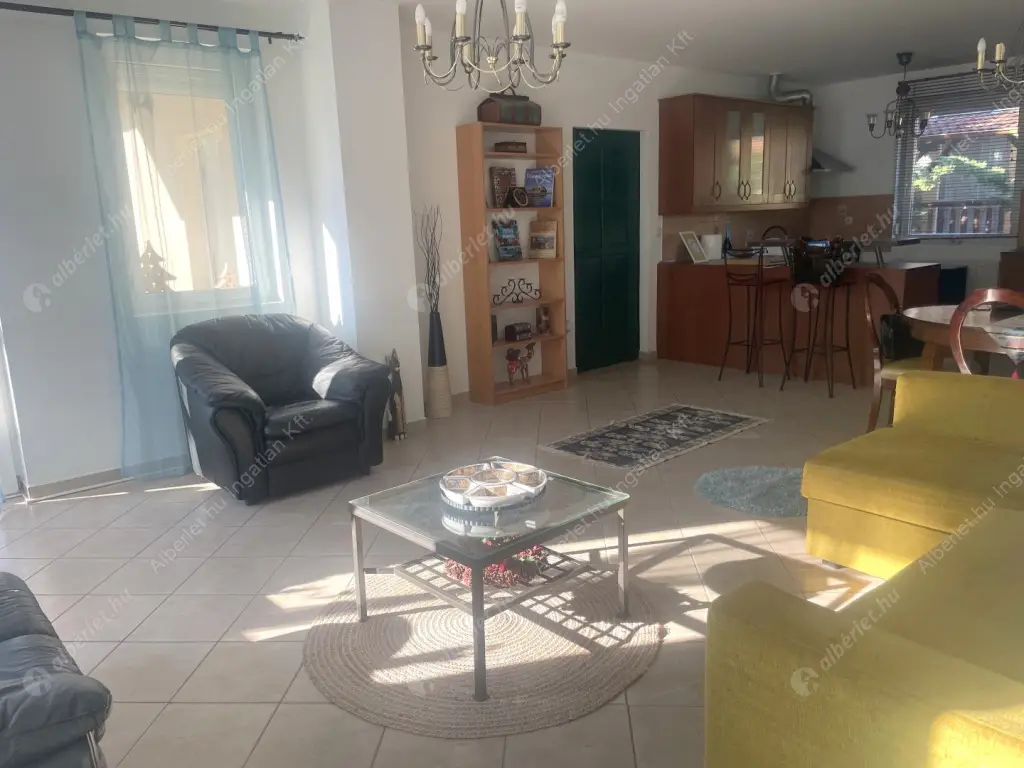 Kiadó albérlet 460000 Ft/hó áron: Érd,  István utca. Mérete: 165 nm, 5 szobás | Alberlet.hu - 6616126