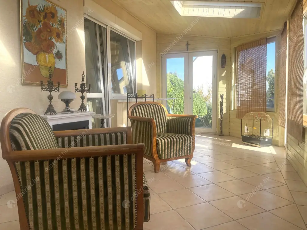 Kiadó albérlet 460000 Ft/hó áron: Érd,  István utca. Mérete: 165 nm, 5 szobás | Alberlet.hu - 6616131