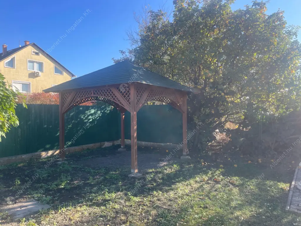 Kiadó albérlet 460000 Ft/hó áron: Érd,  István utca. Mérete: 165 nm, 5 szobás | Alberlet.hu - 6616148