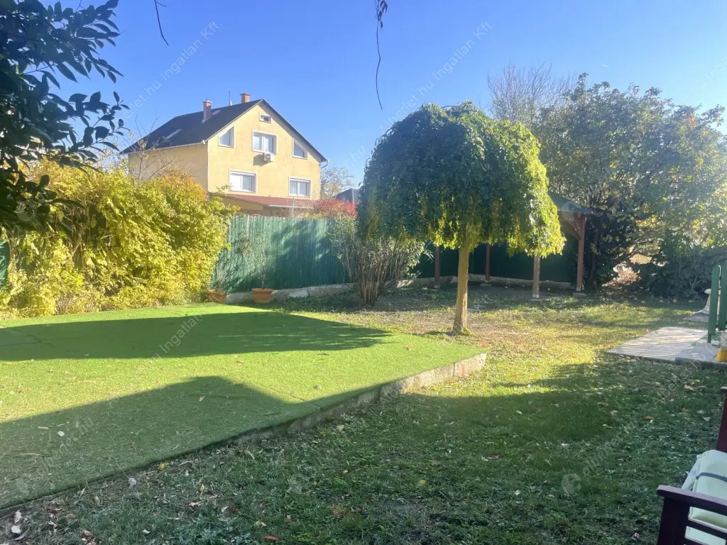 Kiadó albérlet 460000 Ft/hó áron: Érd,  István utca. Mérete: 165 nm, 5 szobás | Alberlet.hu - 6616150