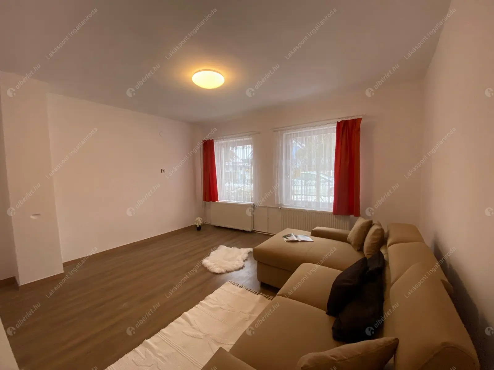 Kiadó albérlet 250000 Ft/hó áron: Felsőpakony,  Dr.jáhn Ferenc utca . Mérete: 56 nm, 2 szobás | Alberlet.hu - 6634744